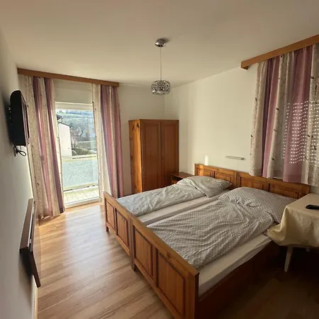 Leo's Homestay